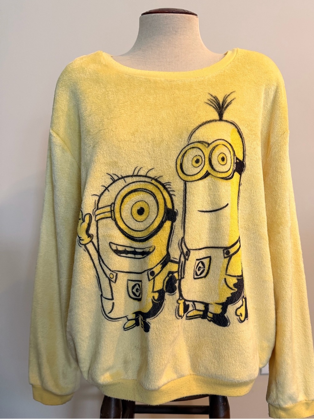 Despicable Me minions sweater